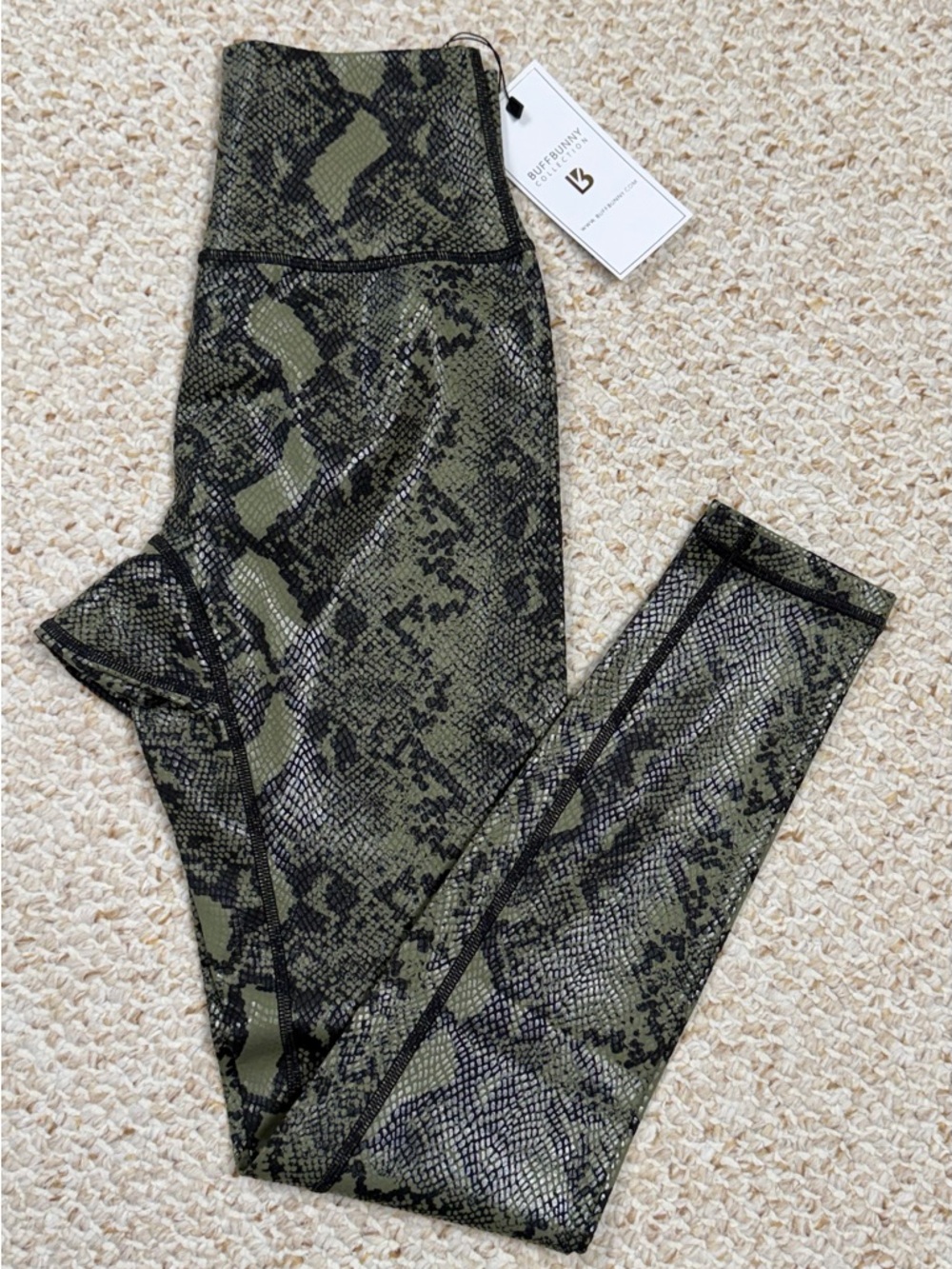 Buffbunny Rebel Legging in Green Snakebite